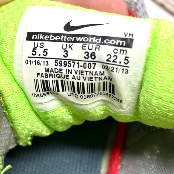 Nike Dual Fusion Lite Running Shoe Silver wmns 5.5 - Picture 7 of 7